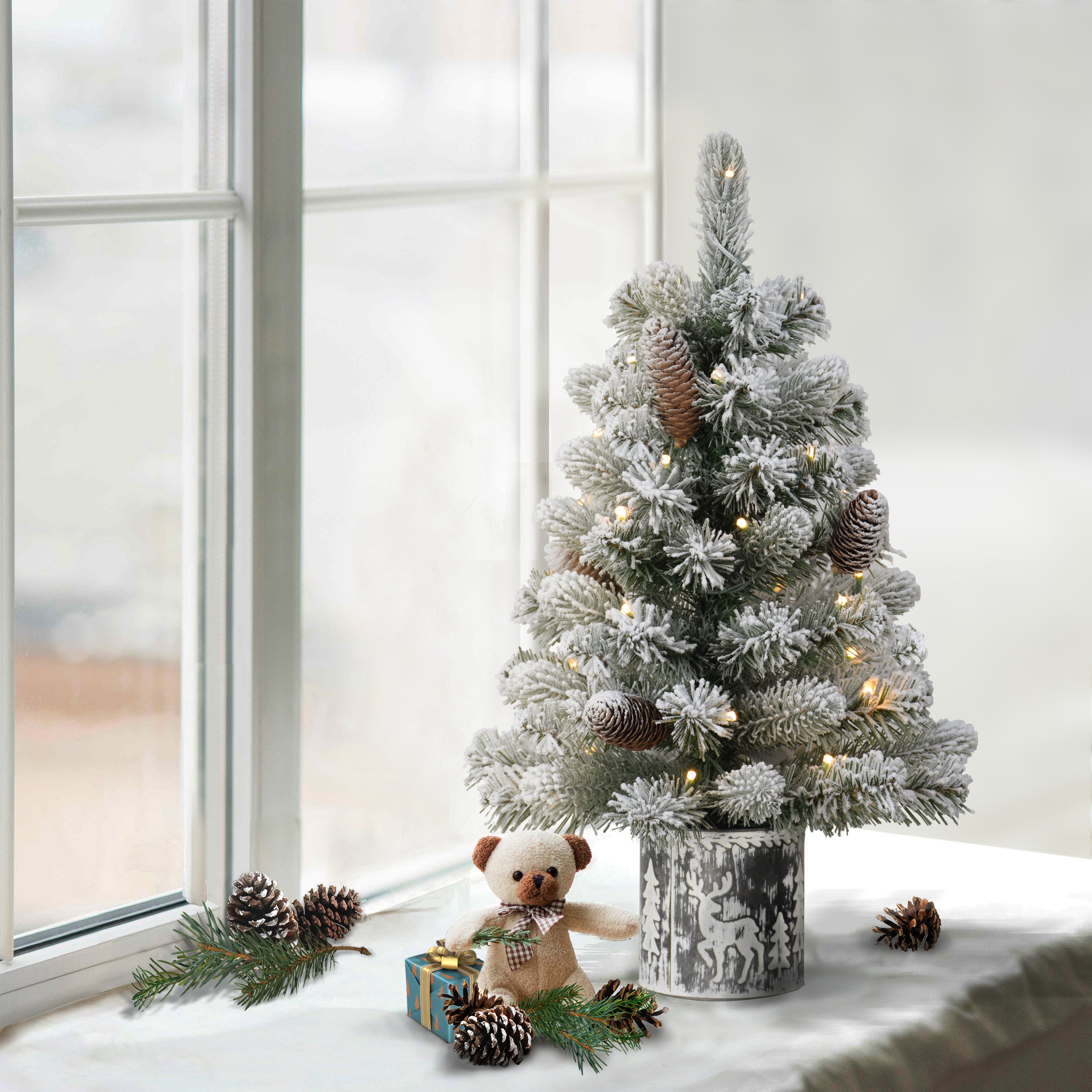 2ft Pre-Lit Flocked Table Top Christmas Tree in Metal Pot Green